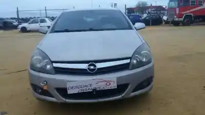 Veicolo di demolizione opel astra gtc enjoy dell'anno 2006 alimentato z14xep