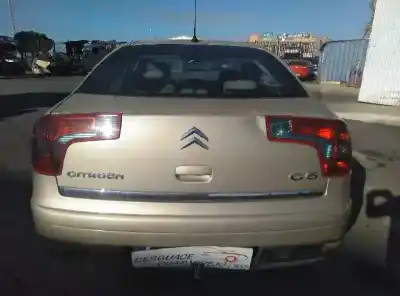 Veículo de Sucata citroen c5 berlina sx (e) do ano 2004 alimentado d-9hz