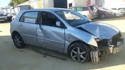 Veículo de Sucata toyota corolla (e12) 2.0 d-4d linea sol berlina do ano 2002 alimentado 1cdftv