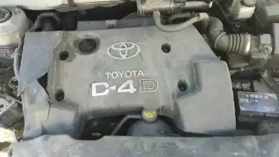 Veículo de Sucata toyota corolla (e12) 2.0 d-4d linea sol berlina do ano 2002 alimentado 1cdftv