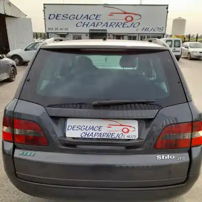 Veicolo di demolizione fiat stilo (192) 1.9 jtd / 1.9 jtd 115 active dell'anno 2004 alimentato 192a1000
