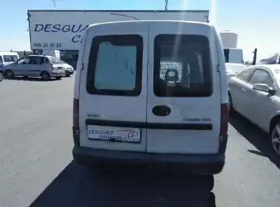 Veículo de Sucata opel combo corsa c do ano 2006 alimentado 