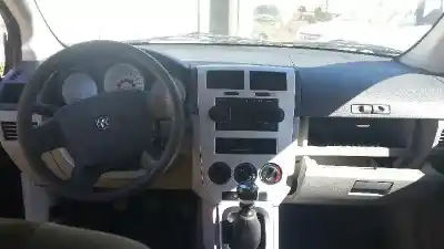 Sloopvoertuig dodge caliber s van het jaar 2006 aangedreven bsy