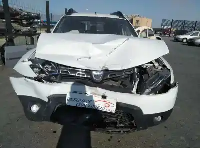 Veículo de Sucata DACIA DUSTER Laureate 4x2 do ano 2017 alimentado K9K E6