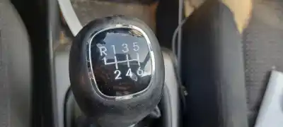 Véhicule à la ferraille hyundai i30 classic de l'année 2012 alimenté d4fb