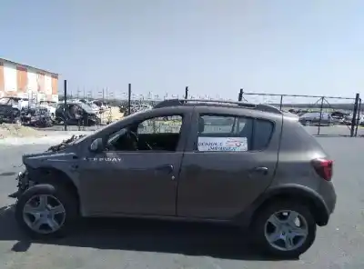 Здавання транспортного засобу dacia sandero stepway року 2019 потужний h4b b4