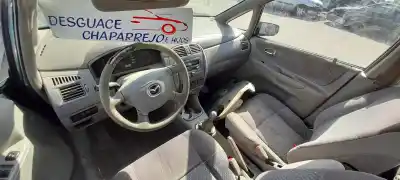 Veicolo di demolizione mazda premacy (cp) td exclusiv edition dell'anno 2000 alimentato rf