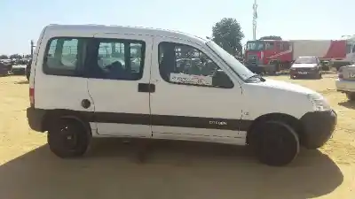 Veículo de Sucata citroen berlingo 1.6 hdi 75 sx familiar do ano 2007 alimentado 9hw