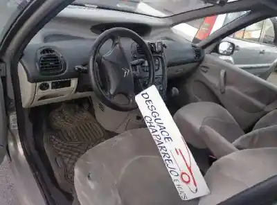 Scrapping Vehicle citroen xsara picasso 2.0 hdi x of the year 2004 powered d-rhy