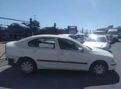Véhicule à la ferraille skoda octavia berlina (1z3) active de l'année 2006 alimenté bkc