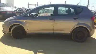 Veículo de Sucata seat altea (5p1) arena do ano 2004 alimentado bjb