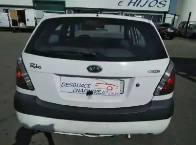 Veículo de Sucata kia rio 1.5 crdi do ano 2006 alimentado d4fa