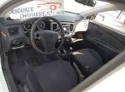 Veículo de Sucata kia rio 1.5 crdi do ano 2006 alimentado d4fa