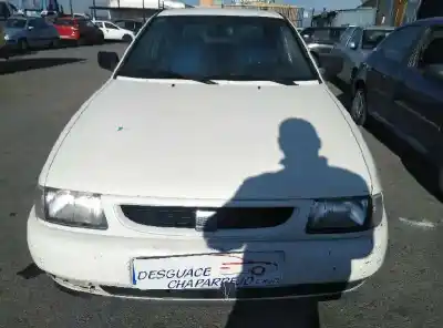 Vehículo de desguace SEAT IBIZA (6K) Básico del año 1997 con motor AEX