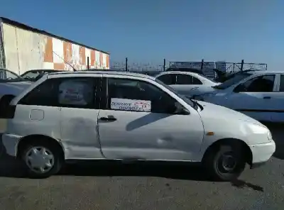 Veículo de Sucata seat ibiza (6k) básico do ano 1997 alimentado aex