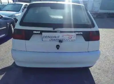 Veículo de Sucata seat ibiza (6k) básico do ano 1997 alimentado aex