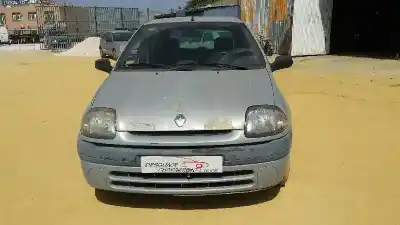 Здавання транспортного засобу renault   року 1998 потужний d7f