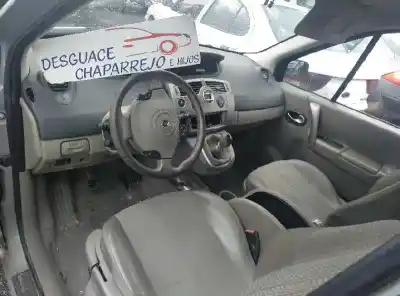 Veículo de Sucata renault scenic ii grand confort expression do ano 2004 alimentado f9q d8