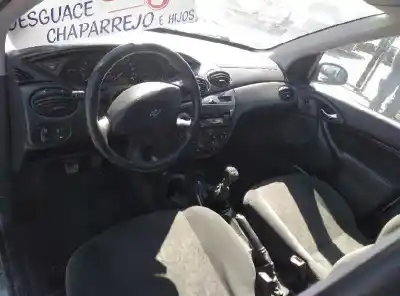 Veicolo di demolizione ford focus berlina (cak) ambiente dell'anno 2001 alimentato c9db