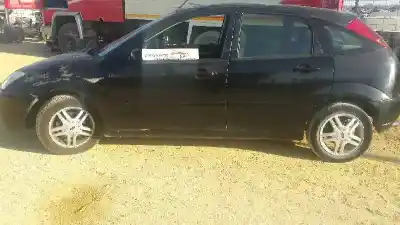 Veículo de Sucata ford focus berlina (cak) ambiente do ano 2001 alimentado c9db