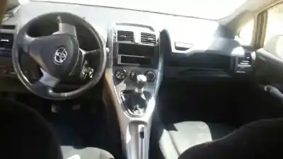 Veicolo di demolizione toyota auris luna+ dell'anno 2007 alimentato 1ndtv