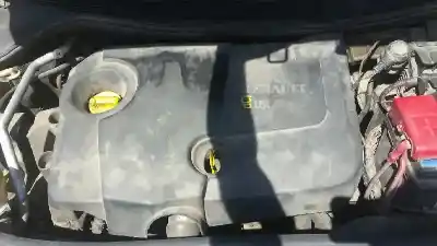 Véhicule à la ferraille renault megane ii berlina 5p confort dynamique de l'année 2007 alimenté 