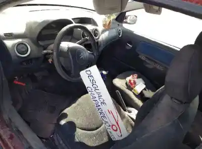 Veículo de Sucata citroen c2 collection do ano 2005 alimentado 8hz