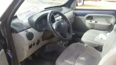 Здавання транспортного засобу renault   року 2003 потужний k9k a7