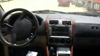 Veículo de Sucata kia carnival ii 2.9 crdi cat do ano 2006 alimentado j3