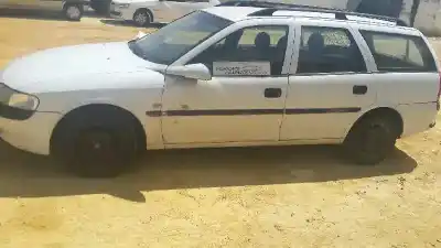 Scrapping Vehicle opel vectra b caravan básico (1999->) of the year 1998 powered 