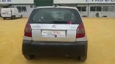 Veículo de Sucata citroen c2 audace do ano 2004 alimentado 8hx