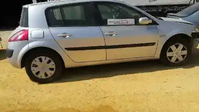 Verschrottungsfahrzeug renault                                            megane ii berlina 3p                                                                                                                                                                                                                                       pack authentique                                                                                                                                                                                                                                           des jahres 2005 angetrieben k9k f7