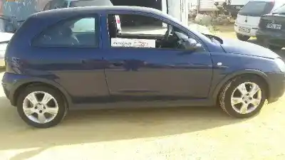 Здавання транспортного засобу opel corsa c blue line року 2004 потужний z12xe