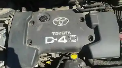 Veículo de Sucata toyota corolla (e12) 2.0 d-4d linea luna berlina do ano 2004 alimentado 1cdftv