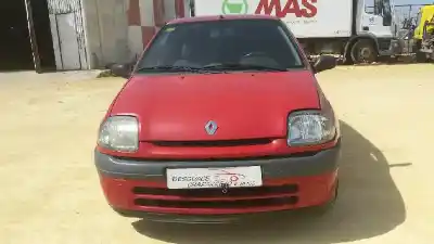 Здавання транспортного засобу renault   року 1999 потужний d7f