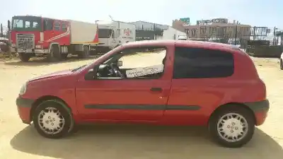 Здавання транспортного засобу renault   року 1999 потужний d7f