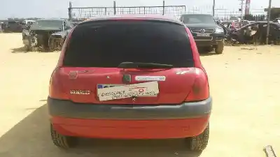 Здавання транспортного засобу renault   року 1999 потужний d7f