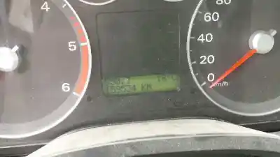 Здавання транспортного засобу ford focus c-max (cap) ambiente (d) року 2006 потужний hhda