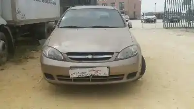 Veículo de Sucata chevrolet lacetti sx do ano 2006 alimentado 