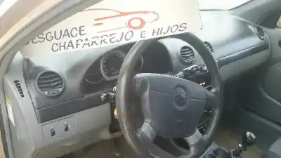 Veículo de Sucata chevrolet lacetti sx do ano 2006 alimentado 