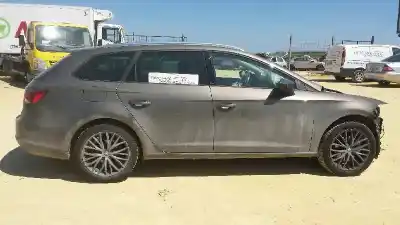 Véhicule à la ferraille seat leon st (5f8) style de l'année 2016 alimenté crl