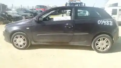 Veicolo di demolizione fiat stilo (192) 1.4 16v feel (04.2006->) dell'anno 2002 alimentato 182b6000