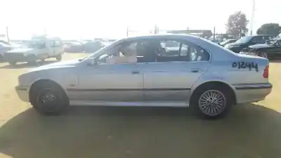 Veículo de Sucata bmw serie 5 touring (e39) 528i do ano 1997 alimentado 286s1
