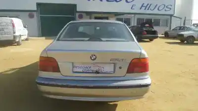 Veículo de Sucata bmw serie 5 touring (e39) 528i do ano 1997 alimentado 286s1