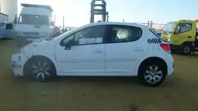 Scrapping Vehicle peugeot 207 confort of the year 2013 powered 8h01