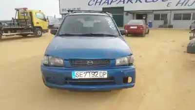 Véhicule à la ferraille mazda demio (dw) 1.4 exclusive de l'année 2000 alimenté b3(egi sohc)