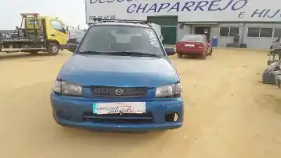 Véhicule à la ferraille mazda demio (dw) 1.4 exclusive de l'année 2000 alimenté b3(egi sohc)