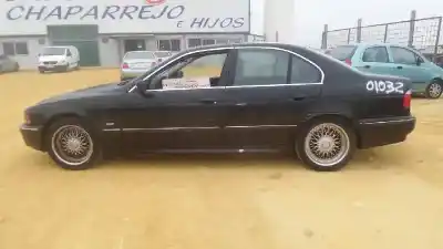 Veículo de Sucata bmw serie 5 touring (e39) 528i do ano 2003 alimentado 286s4