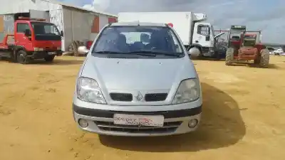 Scrapping Vehicle renault megane i scenic (ja0) 1.4 16v kaleido of the year 2001 powered k4j c7
