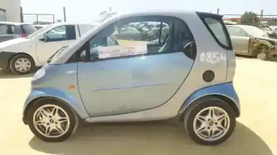 Veículo de Sucata smart coupe edition bluemotion do ano 1999 alimentado g 13